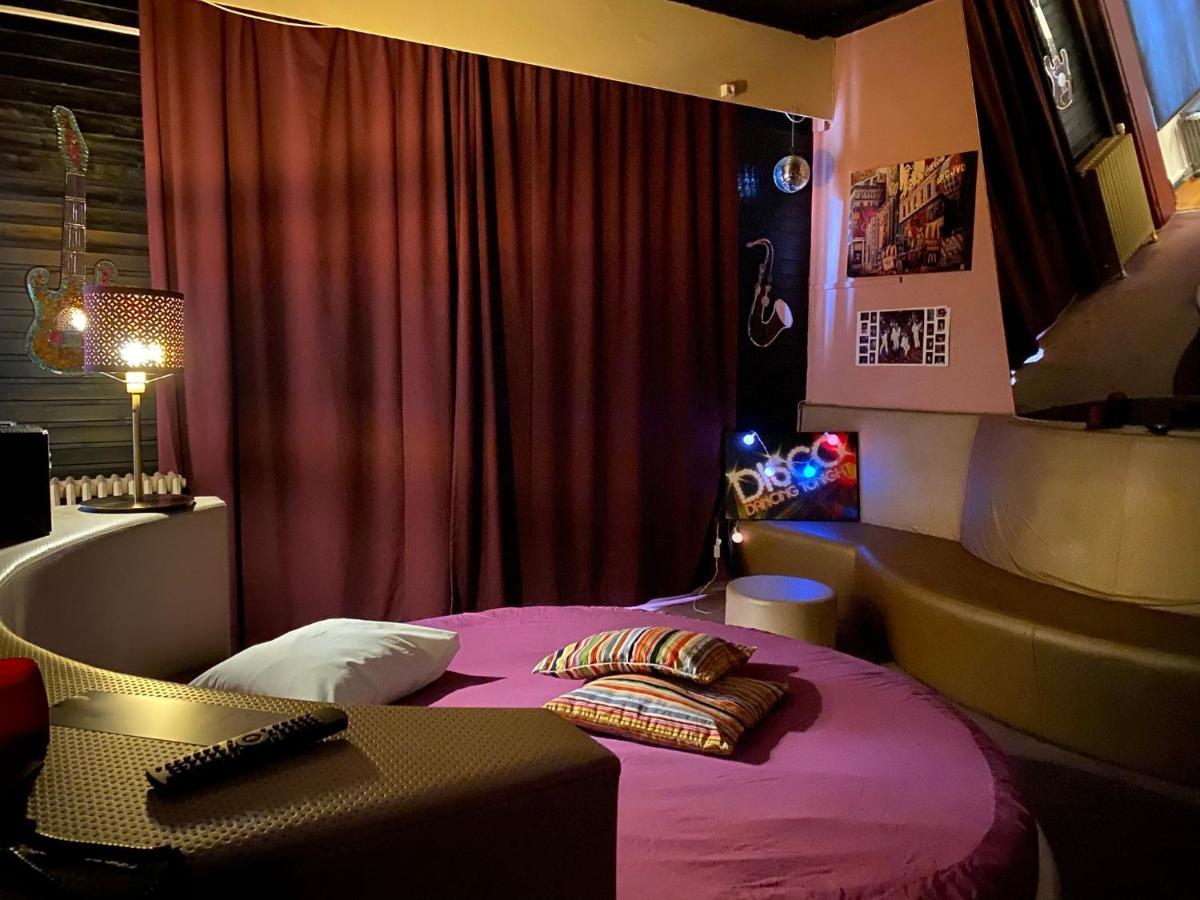 Le Venitien Love hotel